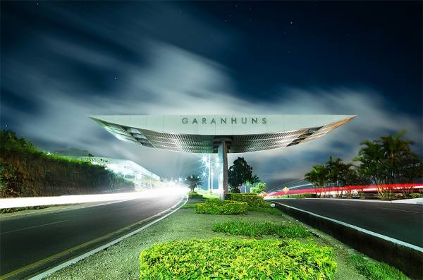 Photograph Jackson Carvalho The Gate Of The City on One Eyeland